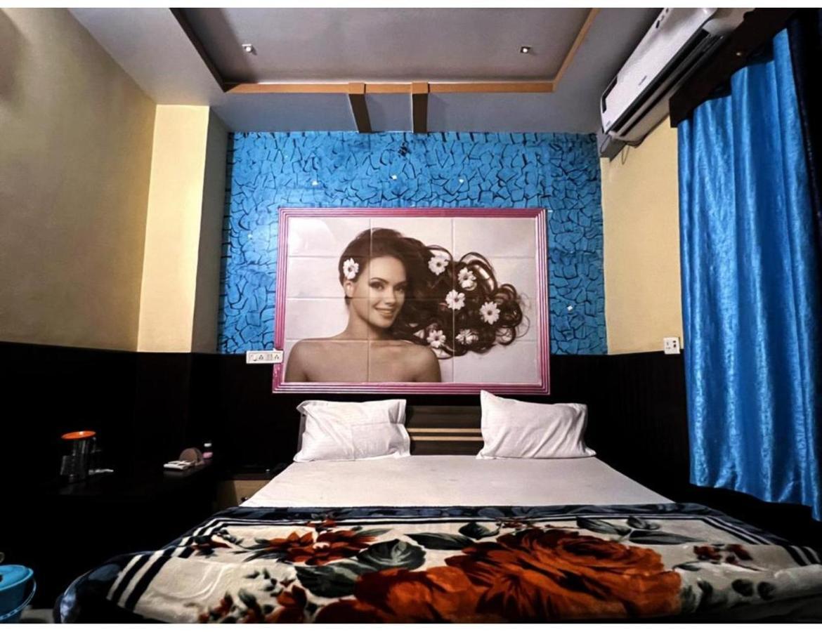 Hotel Preeti,Lalitpur Ngoại thất bức ảnh