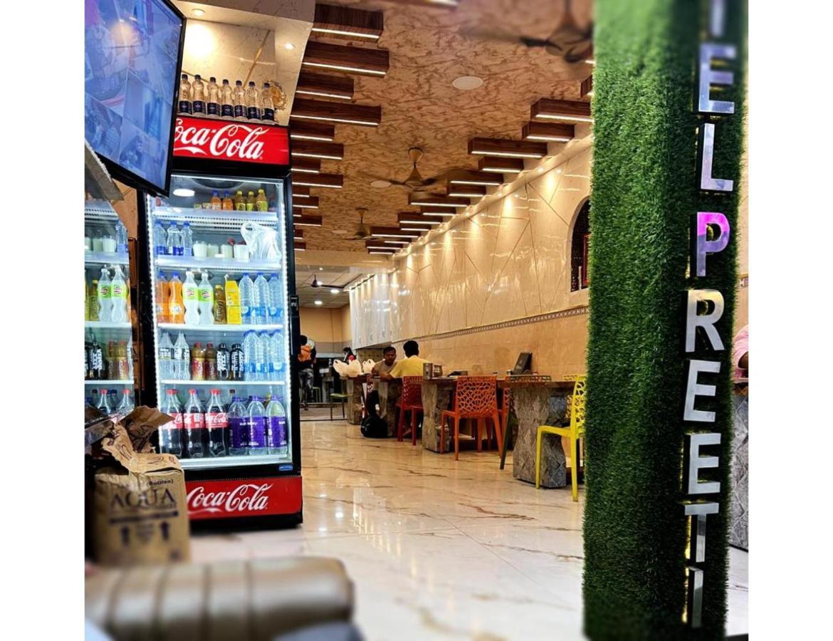 Hotel Preeti,Lalitpur Ngoại thất bức ảnh